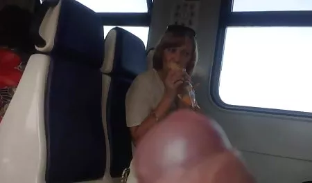 Gute Titten Jessica kostenlose hd erotikfilme Roberts verbraucht einen Riesenschwänze