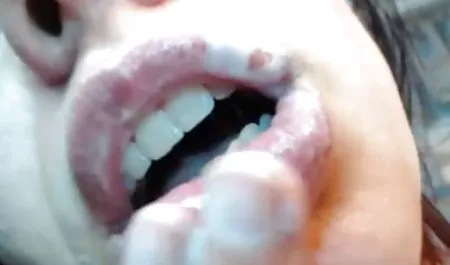 - Petite Teen Bambi Brooks will harten, kostenlose erotikfilme fur frauen aggressiven Sex