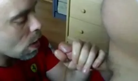 Lesben Sarah und erotikfilme online anschauen Nadia ficken