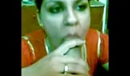 Schwangere Kaufmann masturbieren im Badezimmer deutsche erotik filme gratis