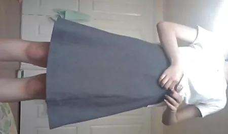 Valentina Gina nimmt einen großen Schwanz für ihren erotik free stream Knall! zuhören