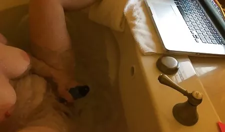 Fein und feisty Double Penetration Ed deutsche erotische filme kostenlos Honey