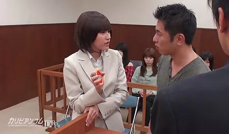 Plugging ihren geölten kostenlose erotische filme mit erwachsenen Arsch 1