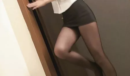 Erstaunliche Brünette Amateur Finger enge erotische massage filme kostenlos Muschi