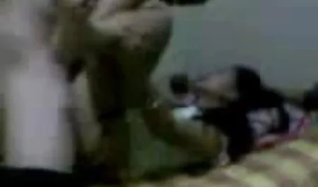 18 - Sandra Wellness kostenlose erotische sexfilme - Teenie fickt einen heißen Mathematiklehrer