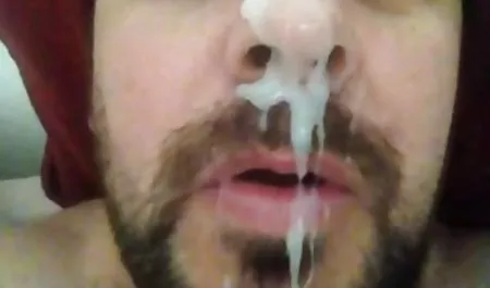 Nach der erotische kurzfilme gratis Dusche Schwanzlutschen