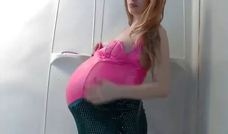 Chick deutsche erotik filme kostenlos weiß, wie sie ihrem Mann gefallen kann