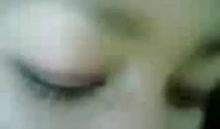 Das deutsche erotikfilme kostenlos schwüle Mädchen Aruna fickt beim Gruppensex