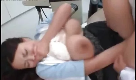 Vollbusige film erotik gratis tätowierte Deutsche in wildem Gangbang