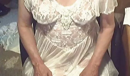 Wilde erotik free stream Lesben ficken mit großem Dildo