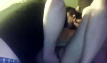 - jessa finger fickt ihre rasierte muschi erotik free stream