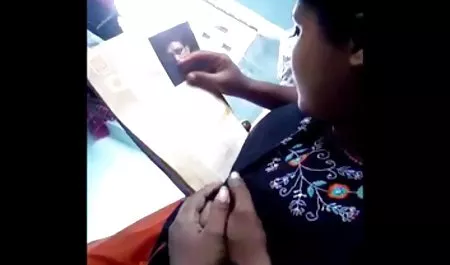 Die vollbusige Mila Azul netzkino erotikfilme fingert ihre enge Muschi