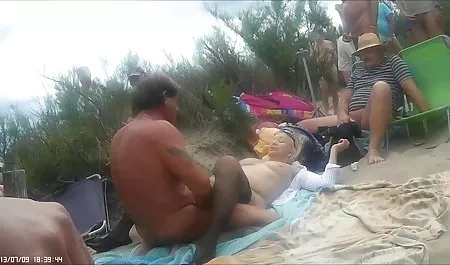 Naughty Teen masturbiert kostenlos erotische filme anschauen