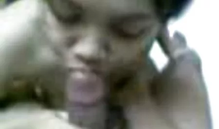 Ebony Boobs ficken auf einem großen freie deutsche erotikfilme weißen Schwanz