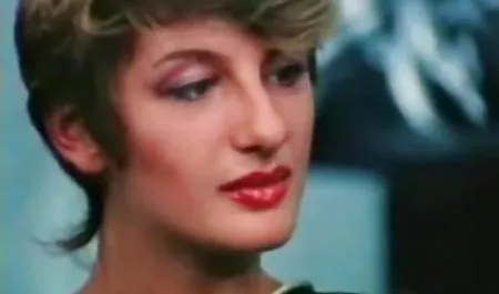 Schlanke Milf erotikfilme hd kostenlos mit heissem Bodysex mit einem alten Mann