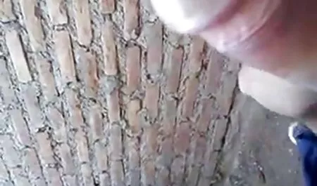 Erstaunliche Blondine füllt ihre Muschi mit einem großen Dildo erotikfilme kostenlos ansehen