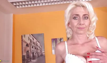 Arschloch Skinny romantische erotikfilme kostenlos Amateur Girl erweitert