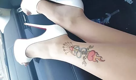 Susie rainbow - brünette mieze gefickt von ein groß weiß schwanz erotische filme umsonst